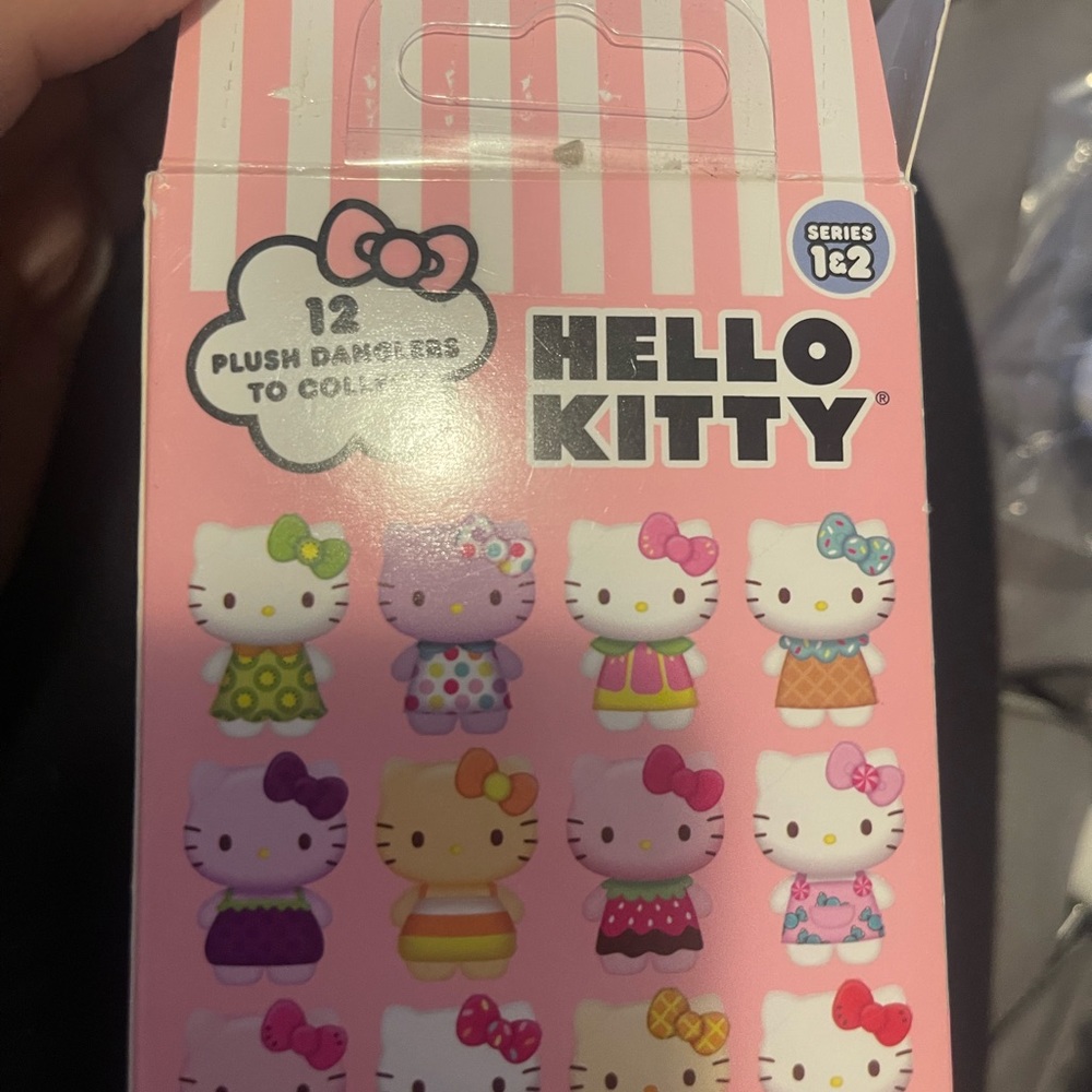 Hello kitty - Picture 3 of 4